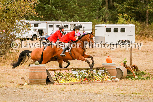 Jenn&Tami_1216